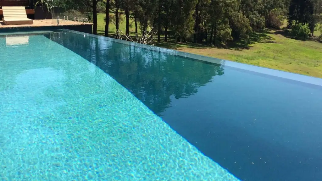 Pool and Spa Tiling Byron Bay, Ballina, Lismore