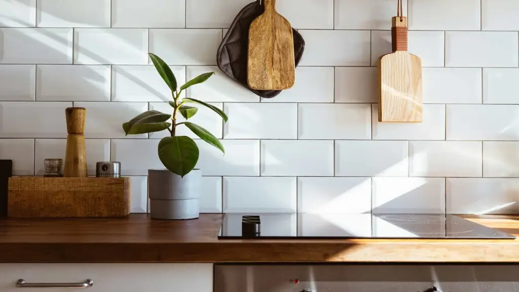 Specialist Kitchen Tiling Byron Bay, Ballina, Gold Coast